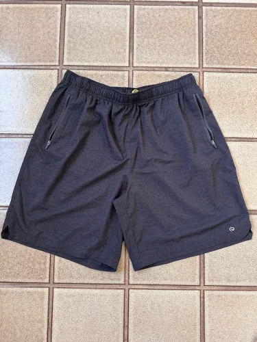 Bermuda esportiva (XL)