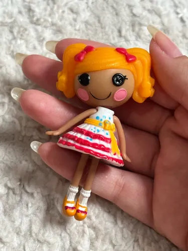 Mini boneca lalaloopsy