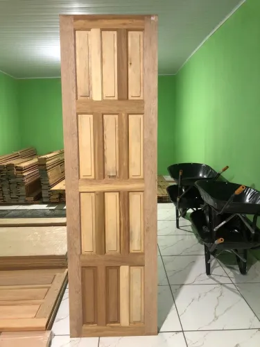 Porta almofadada 60cm Somente Folha