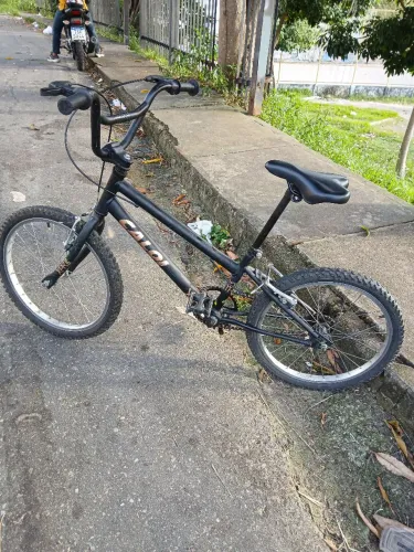 Bicicleta Caloi Aro 20