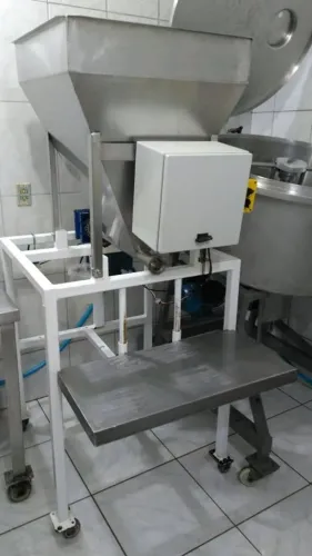 Envasadora Dosadora Inox Semi-Automática p/ Pastosos | 140L | C/ Rosca Sem Fim | Aceito Ca