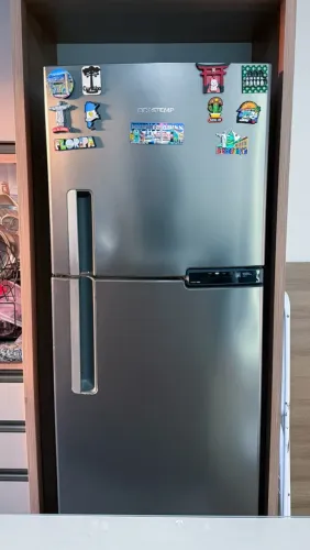 Geladeira Brastemp 375L Frost Free