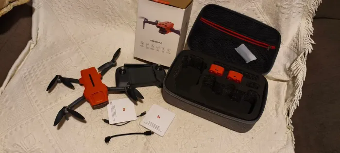 Drone fimi mini 3 4K 2 Baterias uma é nova alta duração Bag muito novo