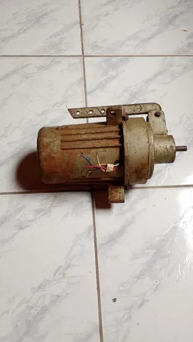 Motor de máquina de custura