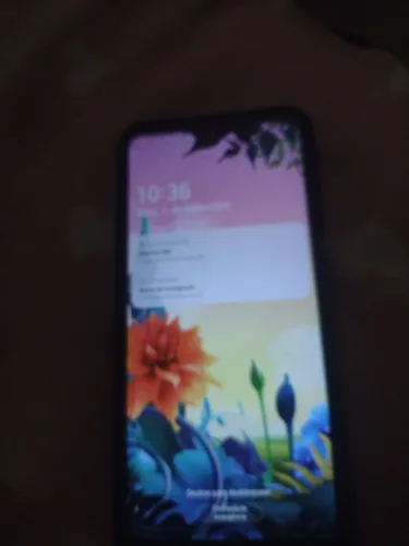 Celular k50 s em bom estado porém precisa de reparo no conector