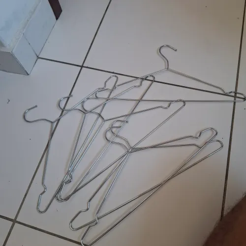 Cabides Metal