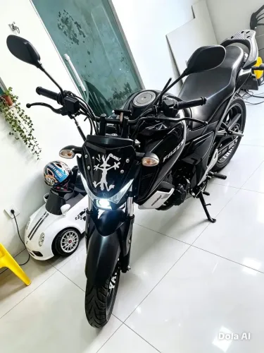 Fazer fz15 doc ok