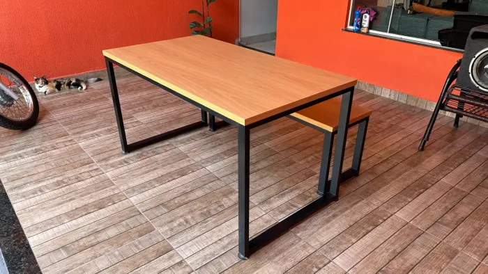 MESA COM BANCO PARA ÁREA GOURMET