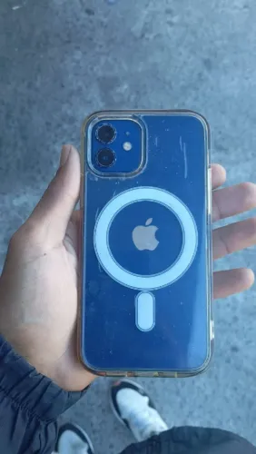iPhone 12
