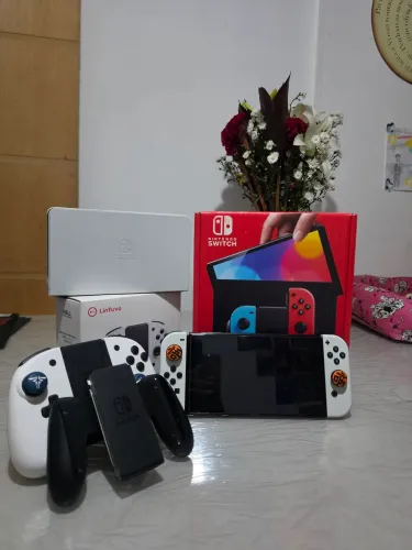 Nintendo Switch Oled Desbloqueado