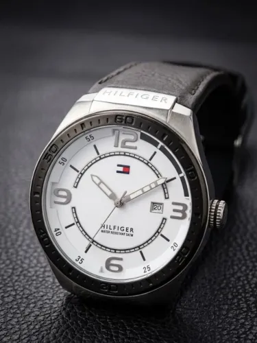 2 Relógios Tommy Hilfiger Ussados
