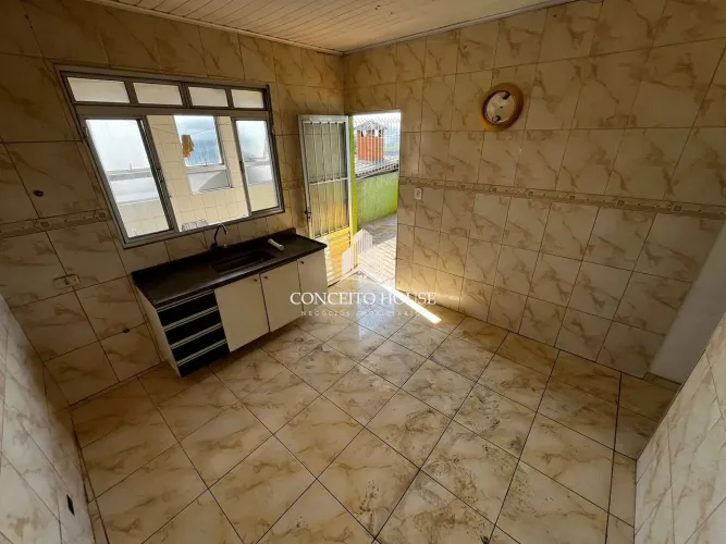 Casa com 2 dormitórios para locação no bairro Rochdale - Osasco, SP