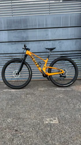 Bicicleta scott spark 970 semi-nova tamanho 15