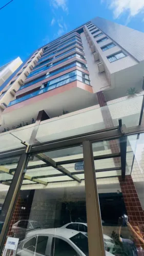 Vendo apartamento 2 quartos na Moacir Avidos na Praia do Canto