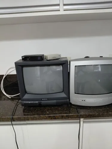 Tv de 14 " colorida perfeitissima