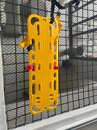 Prancha maca polietileno infantil nova com kit cinto