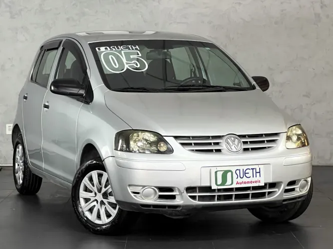 Volkswagen Fox 1.0 MI Total Flex 8V 3P 2005