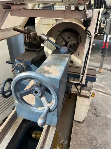 Torno imor 520