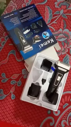 Aparador de Barba e Pelos Barbeador 3 em 1 Recarregável Bivolt