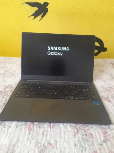 notebook samsung galaxy book2 (15.6")