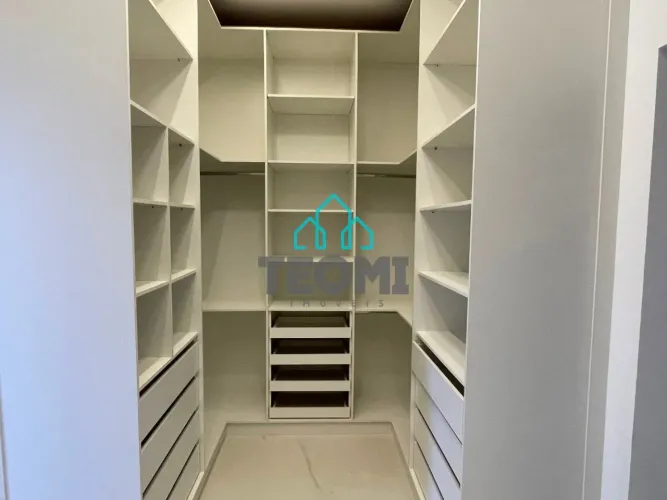 Sobrado com 4 dormitórios à venda, 270 m² por R$ 1.890.000,00 - Itapecerica - Taubaté/SP R