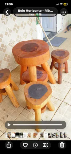 Conjunto Mesa Bistrô Rústico madeira Maciço Envernizado c/  4 bancos
