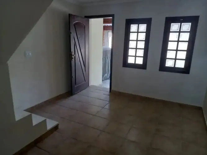 ISA111- CASA A VENDA NOS BARRIS