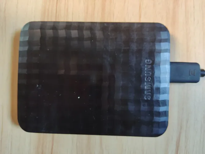 Vendo HD externo 1 terrabyte