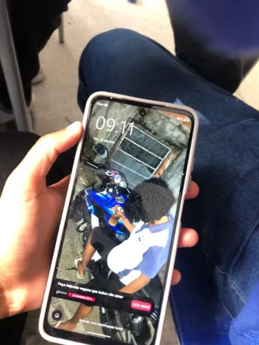 Vende se celular moto g05 aceito troca pelo iPhone
