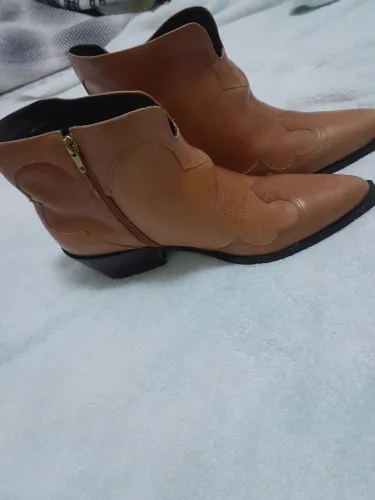 Bota de couro luiza bacelar