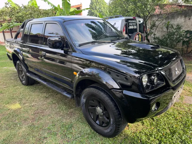Mitsubishi L200 Sport HPE 2.5 4X4 CD DTI Dies. Aut. 2006