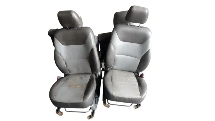 Jogo De Banco Pajero Tr4 2011
