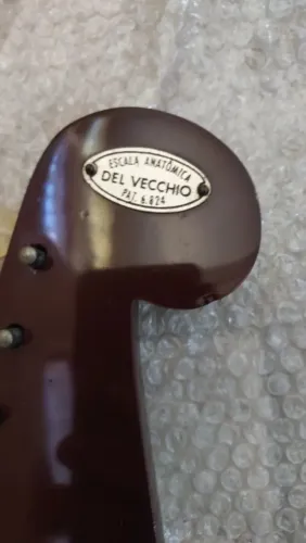 GuitarraDel Vecchio, para restauro