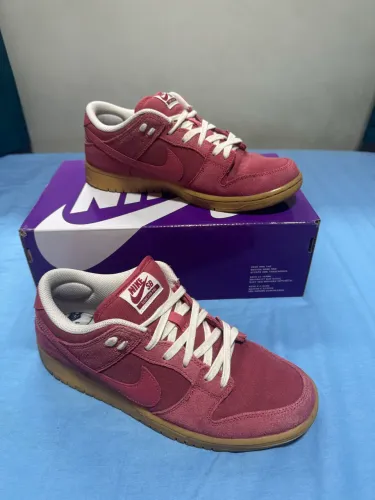 Tênis Nike Sb Dunk Low Adobe