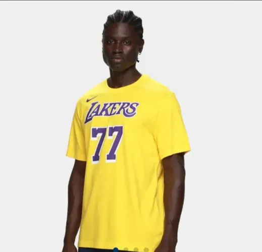 Boné e camiseta original Lakers 