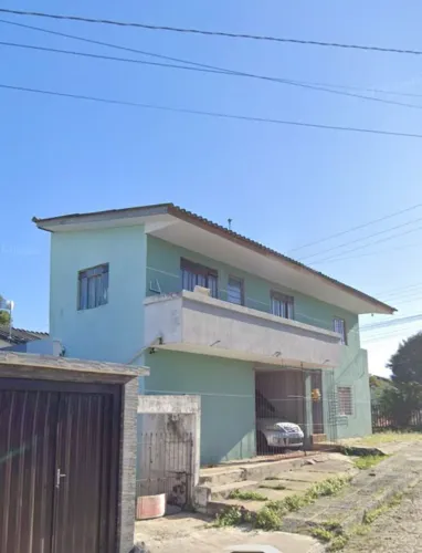 Vende-se sobrado