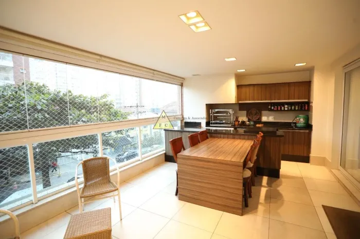 APARTAMENTO A VENDA VILA ROMANA 152 METROS + 40 METROS 3 SUITES 3 GARAGENS DE QUINTAL QUAR