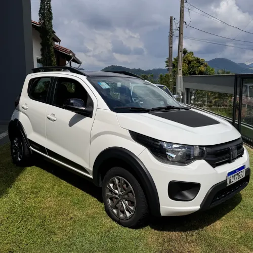 Fiat Mobi Trekking 1.0 Flex 5P 2021