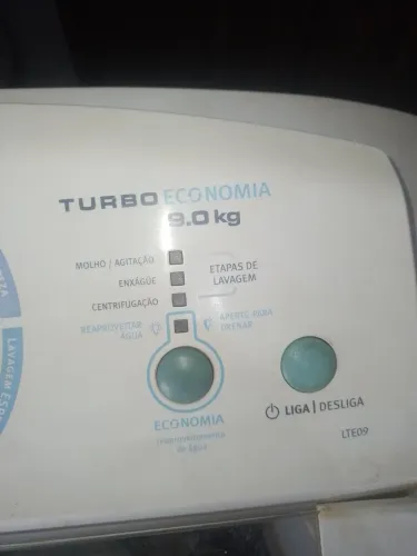 Máquina de lavar 9 kg
