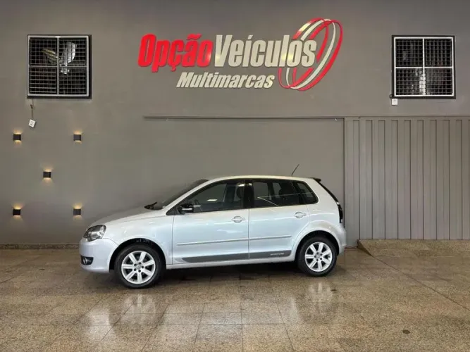 Volkswagen Polo Sportline 1.6 MI Total Flex 8V 5P 2012