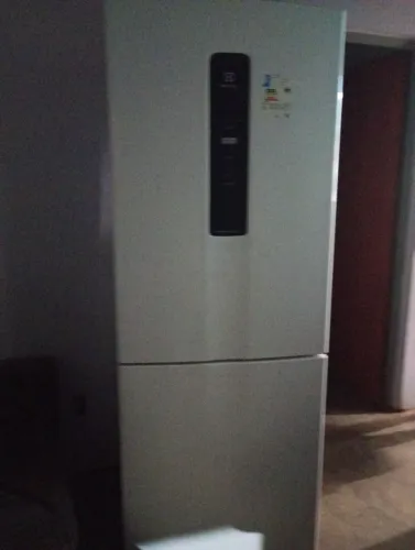geladeira Electrolux com frizer em baixo 490 litros 