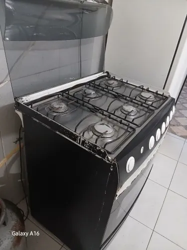 Vendo fogão 6 bocas funcionando tudo forno funciona tudo