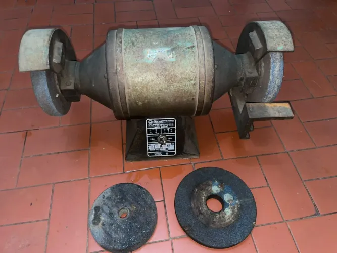 Esmeril motoflex em perfeito estado de funcionamento