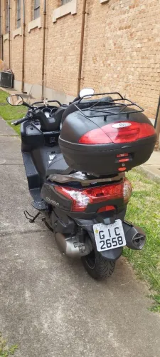 Downtown 300i ano 2020 com 47.000 Vende ou troca 