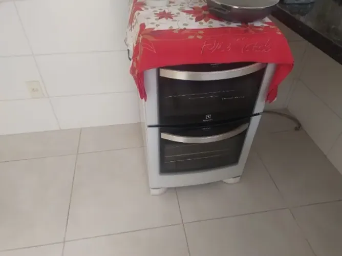 Fogão Electrolux de 4 bocas