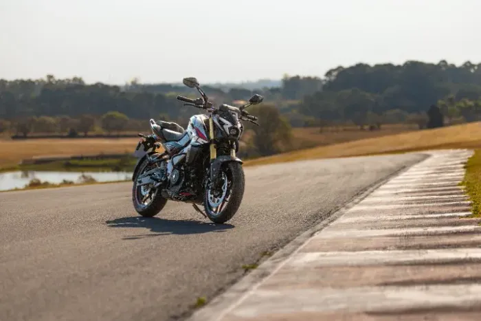 NS400Z 0KM | TAXA 0% + ENTRADA 12X SEM JUROS OU DOCUMENTAÇÃO GRÁTIS