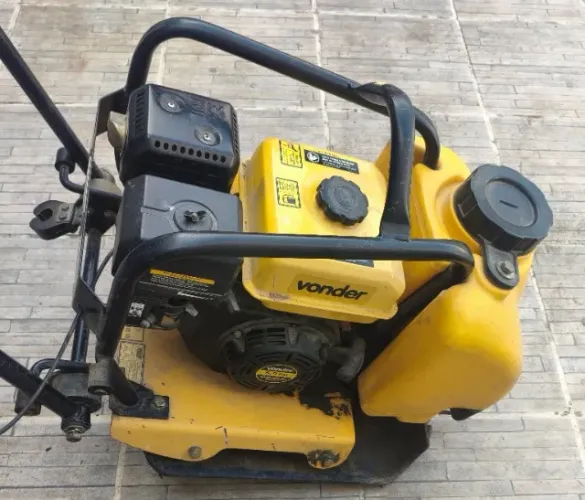 Compactadora de solo 