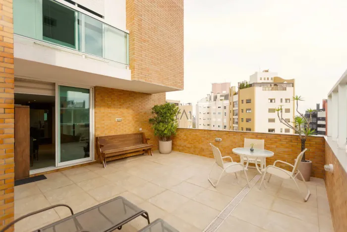 Apartamento à venda no Cabral ARYA1