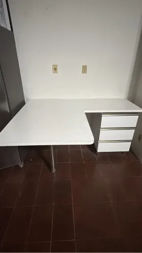 MESA LATERAL PARA COZINHA OU ESCRITÓRIO 