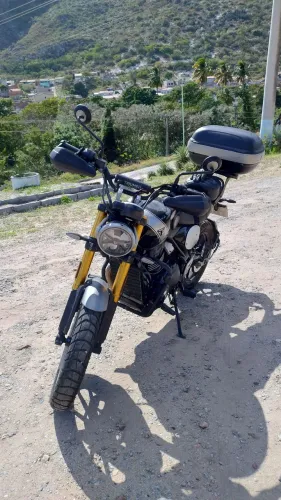 Triumph Scrambler 400x 2025